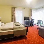 Kurhaus Devin Hotel 3*