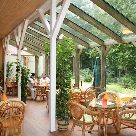 Hotell Kurhaus Devin 3*