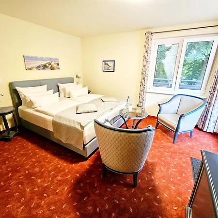 Kurhaus Devin 3* Stralsund