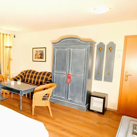 Hotell Kurhaus Devin 3*