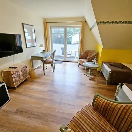 Kurhaus Devin 3* Stralsund