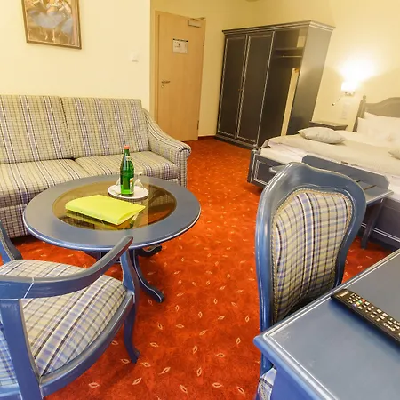 Kurhaus Devin 3* Stralsund