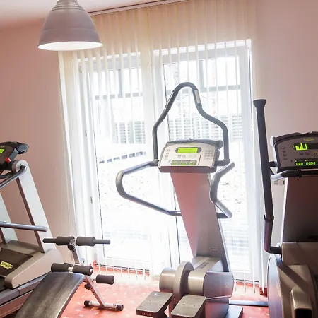 Hotell Kurhaus Devin 3*